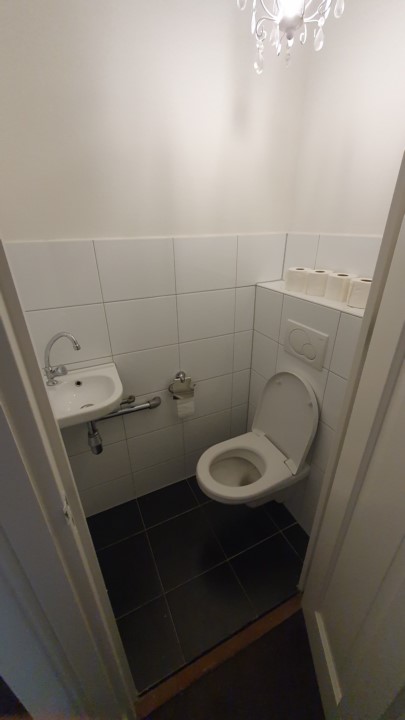 toilet